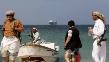 بعد تهديد الحوثي.. قائد "أسبيدس" يكشف الوضع في باب المندب