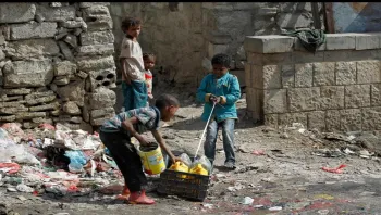 بلد ينجو كل يوم… كيف يعيش اليمنيون تحت ضغط الأزمات؟