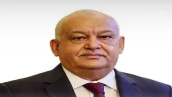 الوالي ينقلب على قرار حل المجلس الانتقالي