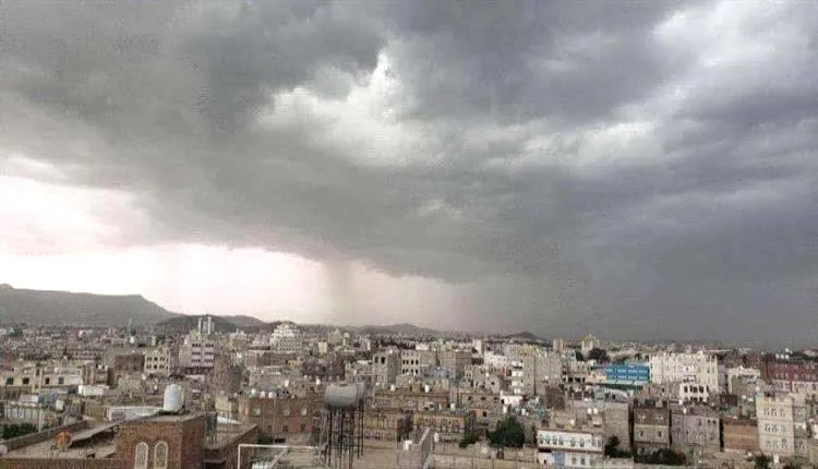 الأرصاد تُطلق تحذيرًا عاجلًا: أمطار رعدية تضرب معظم المحافظات خلال الساعات القادمة