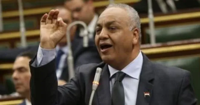 تحذير مصري حاد للحوثيين.. مصطفى بكري: مصر لن تصمت إذا هُدد باب المندب