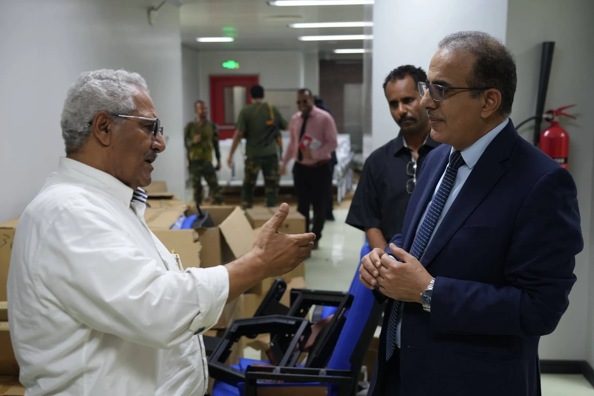 وزير الصحة يطّلع على سير التجهيزات النهائية لمختبر جودة الأدوية والأعمال الإنشائية بالهيئة العليا للأدوية