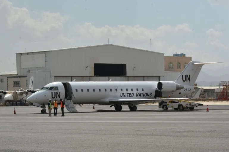 هروب قيادات حوثية بارزة من صنعاء بطائرة أممية