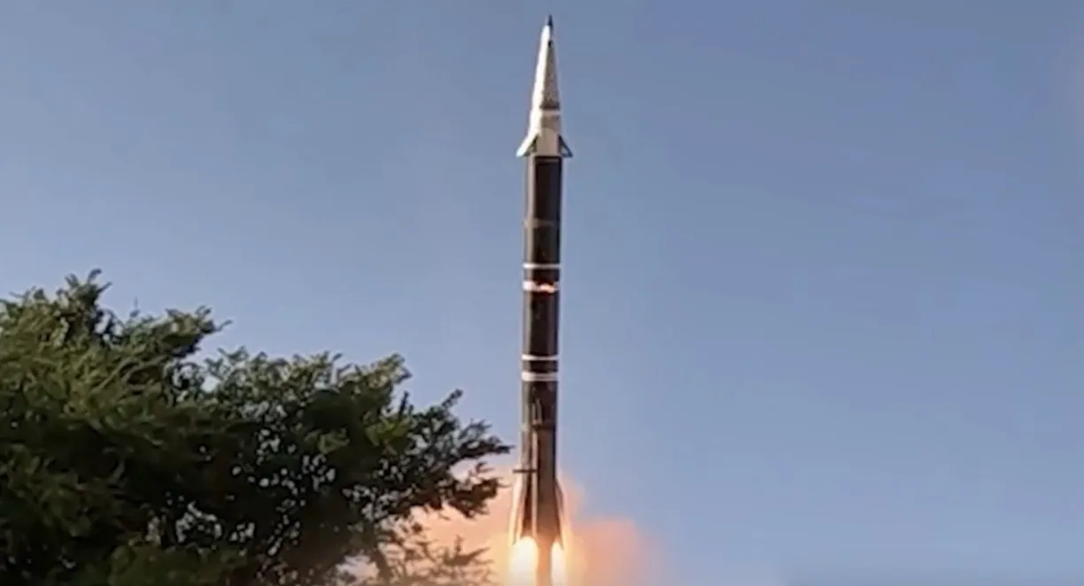 عاجل: إسرائيل تعلن رصد صاروخ حوثي جديد أُطلق من اليمن