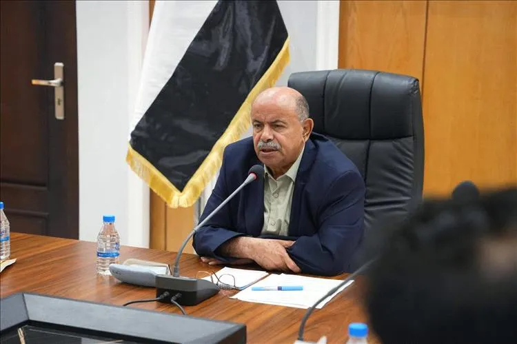 الخنبشي: لا تهاون مع أي تهديد لأمن حضرموت.. والاستقرار خط أحمر الخنبشي: لا تهاون مع أي تهديد لأمن حضرموت.. والاستقرار خط أحمر