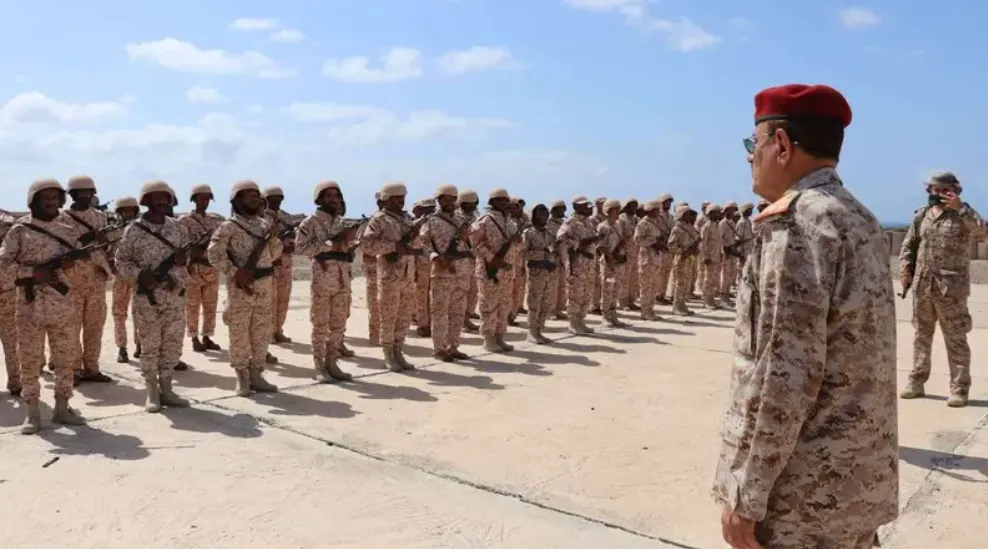 تأخر رواتب منتسبي الدفاع والداخلية لثلاثة أشهر يفاقم معاناتهم المعيشية