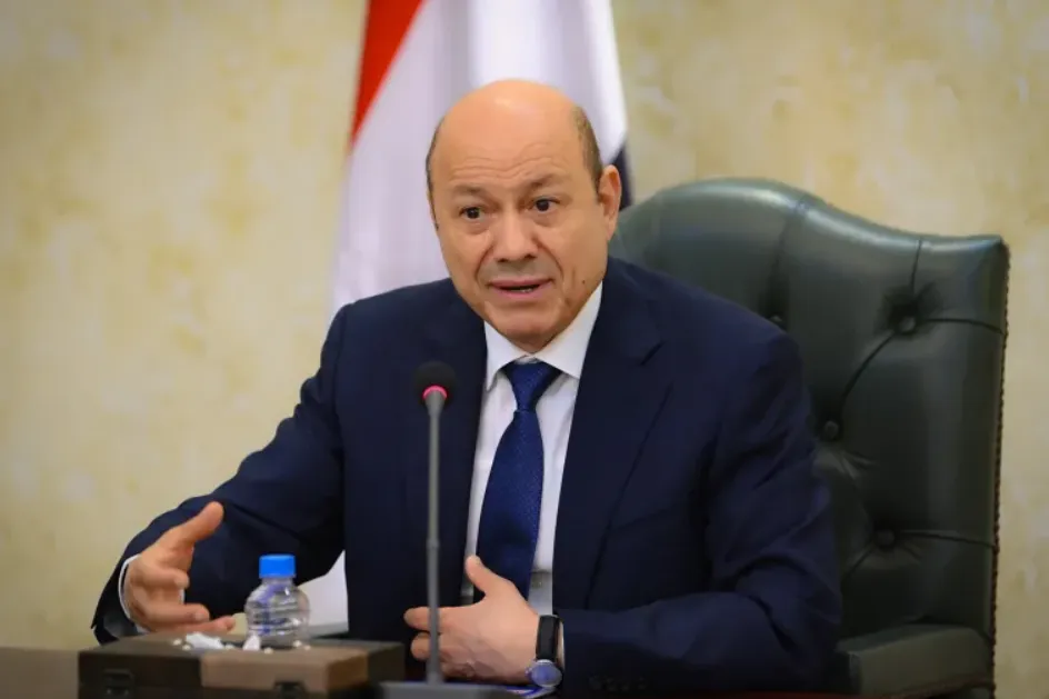 العليمي: استعادة الدولة "سلماً أو حرباً" خيارنا الأول.. ولا سلام مستدام دون كبح طموحات طهران