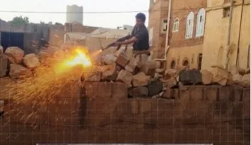 مقتل شاب وإصابة شقيقه برصاص مسلحين في صنعاء وسط تصاعد الفوضى الأمنية مقتل شاب وإصابة شقيقه برصاص مسلحين في صنعاء وسط تصاعد الفوضى الأمنية