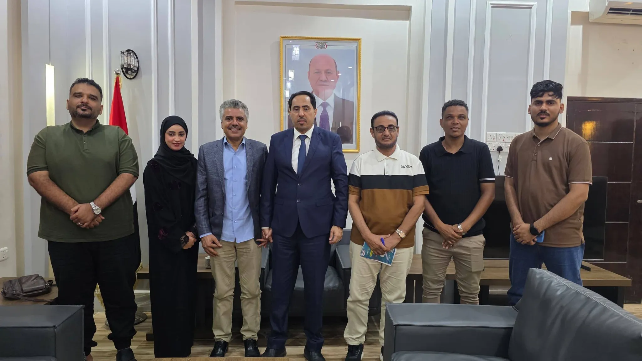 الوزير البكري يؤكد دعمه ومساندته لفرع اتحاد الإعلام الرياضي بعدن