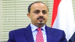 الإرياني: ضبط سفينة تهريب إيرانية قبالة باب المندب يكشف استمرار خطوط الإمداد للحوثيين