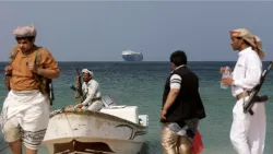 بعد تهديد الحوثي.. قائد "أسبيدس" يكشف الوضع في باب المندب