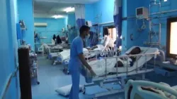 الإهمال الطبي في مناطق سيطرة الحوثيين.. وفاة طفل بحقنة "خاطئة" بعمران وكسر فخذ رضيع بذمار