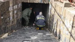 تعز.. فرق الدفاع المدني تواصل البحث عن طفل جرفته السيول في حي الكوثر