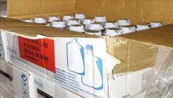 نيابة الصناعة والتجارة بعدن تُغلق مستودع أدوية تابعًا لشركة وهمية