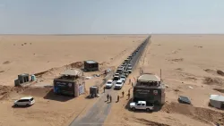 قوات الطوارئ بالعبر تتخذ إجراءات صارمة لتنظيم حركة الشاحنات