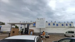 جوازات خور مكسر تعلن إنجاز جميع معاملات الجوازات بعد حملة شكاوى واتهامات ابتزاز في عدن