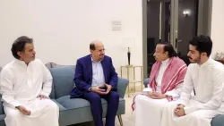 الزنداني يقدّم واجب العزاء لأسرة الرئيس السابق هادي في الرياض